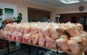Продуктовые наборы школьникам
