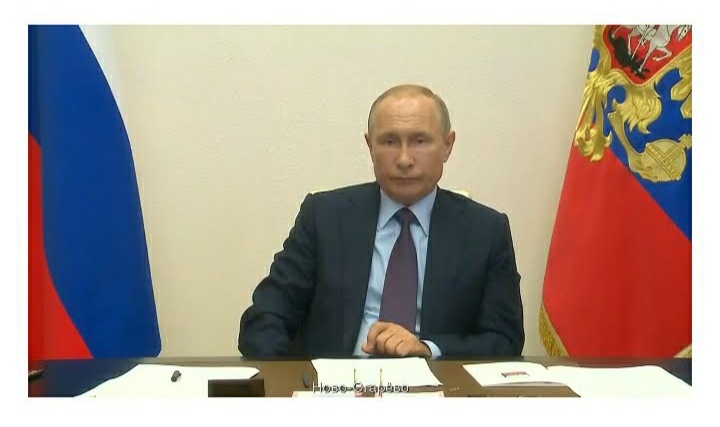 Путин о поправках к Конституции: президент лишится части полномочий