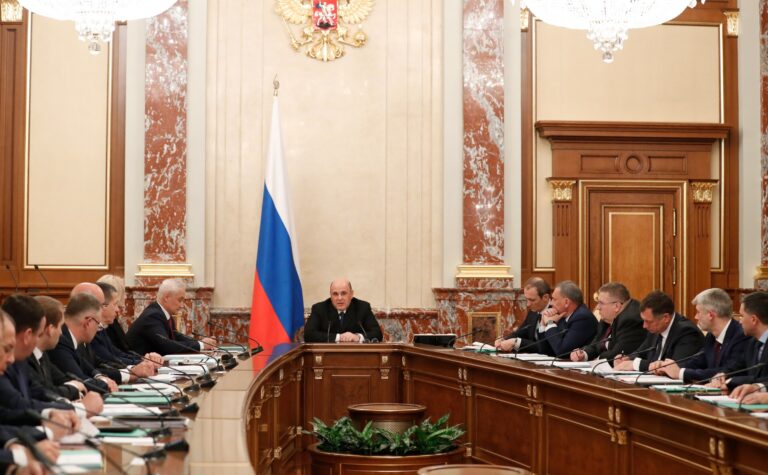 Регионы получат дополнительно 20 млрд на выплату пособий по безработице